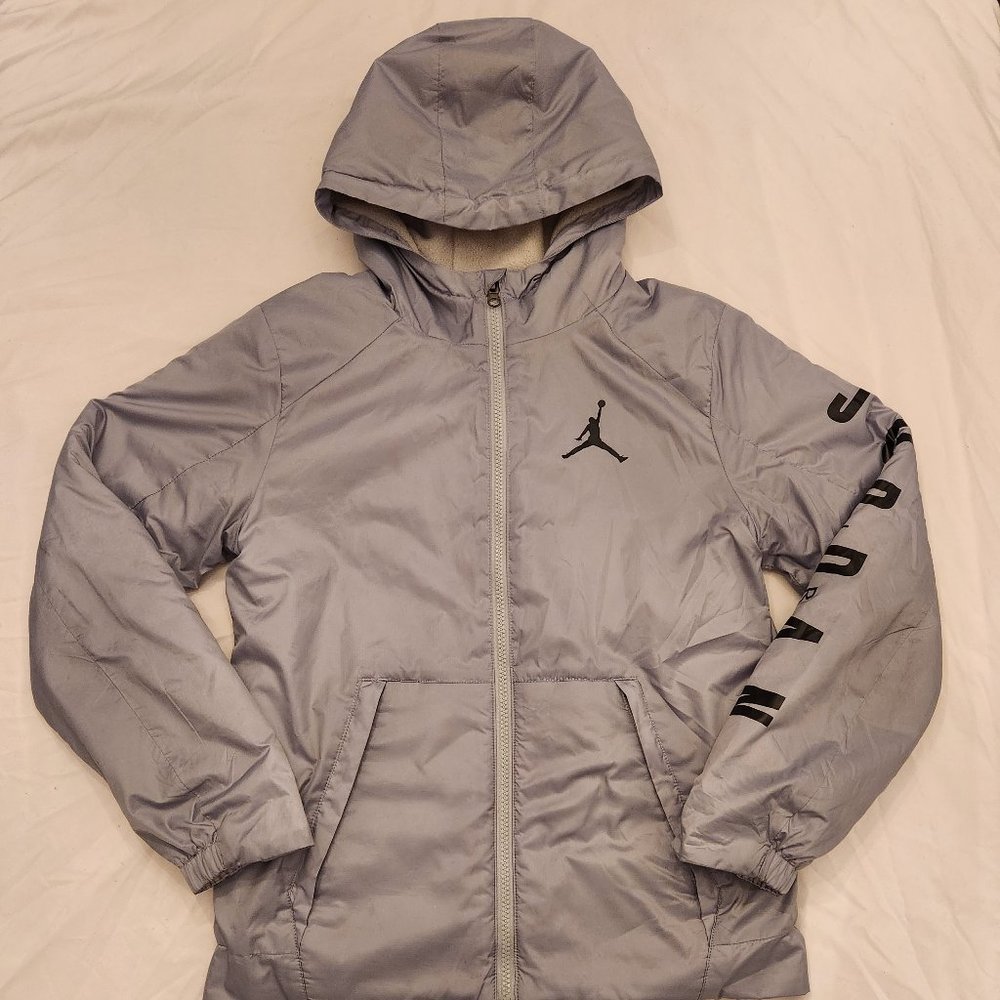 Air Jordan Boys Gray Large 12-13 YRS Jacket